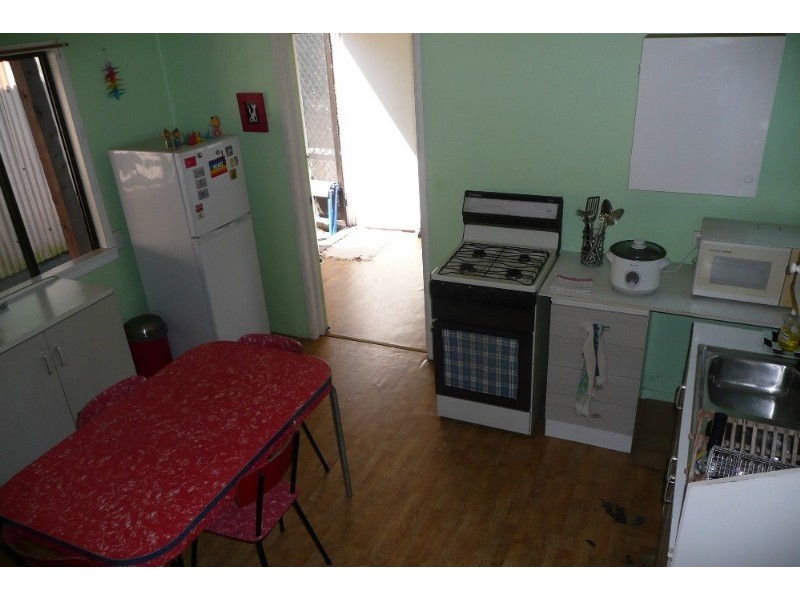 33 Newman Road, Wavell Heights QLD 4012