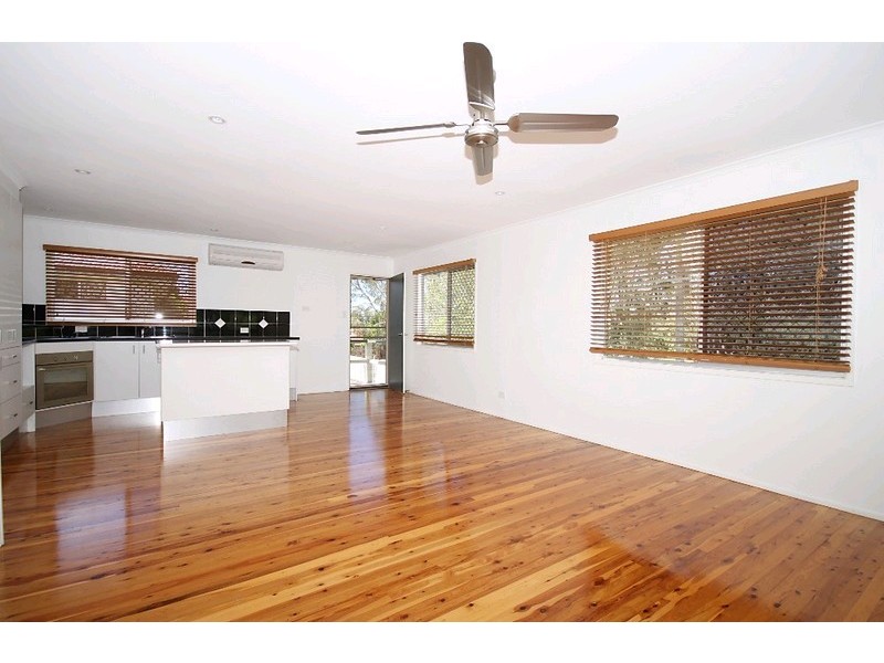 69 Main Avenue, Wavell Heights QLD 4012