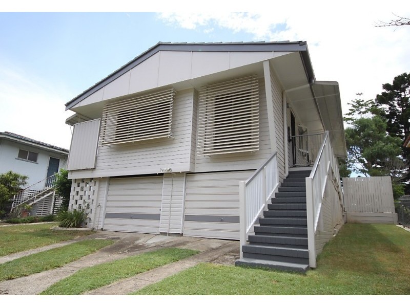 35 Beeby Street, Wavell Heights QLD 4012