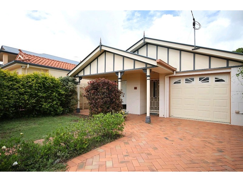 134 White Street, Wavell Heights QLD 4012