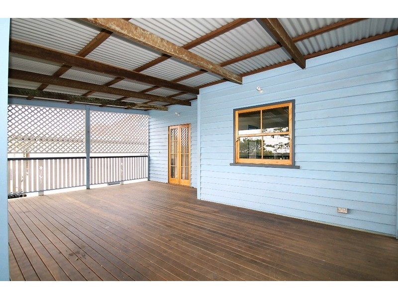 194 Shaw Road, Wavell Heights QLD 4012