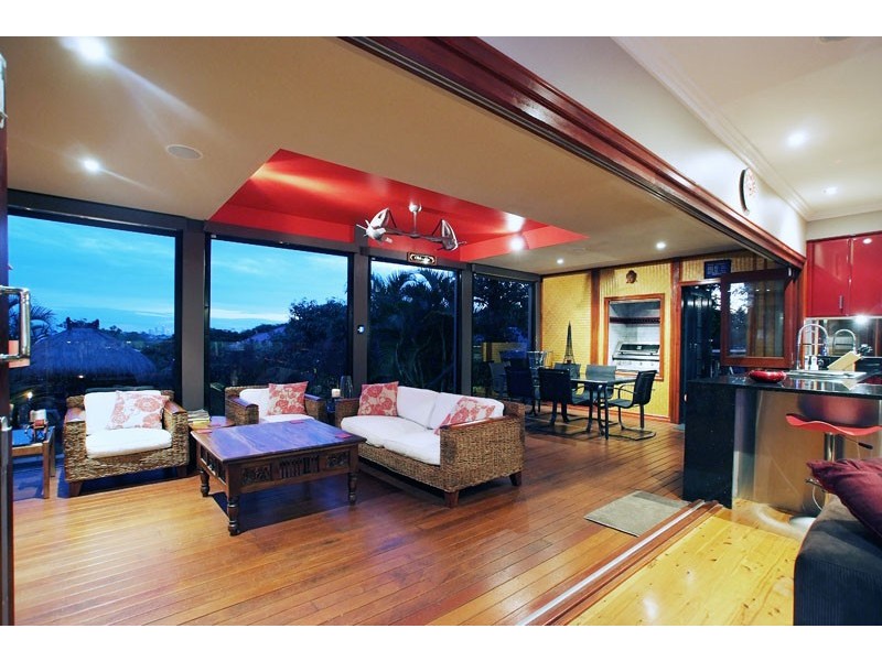 6 Sylvan Avenue, Nundah QLD 4012