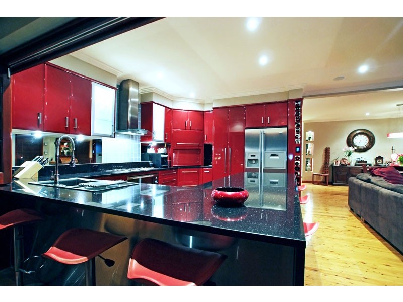 6 Sylvan Avenue, Nundah QLD 4012