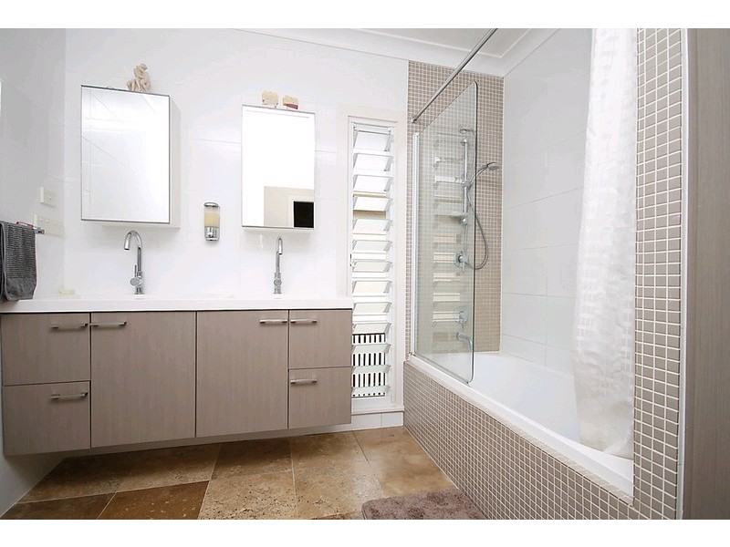 22 Musgrave Road, Banyo QLD 4014