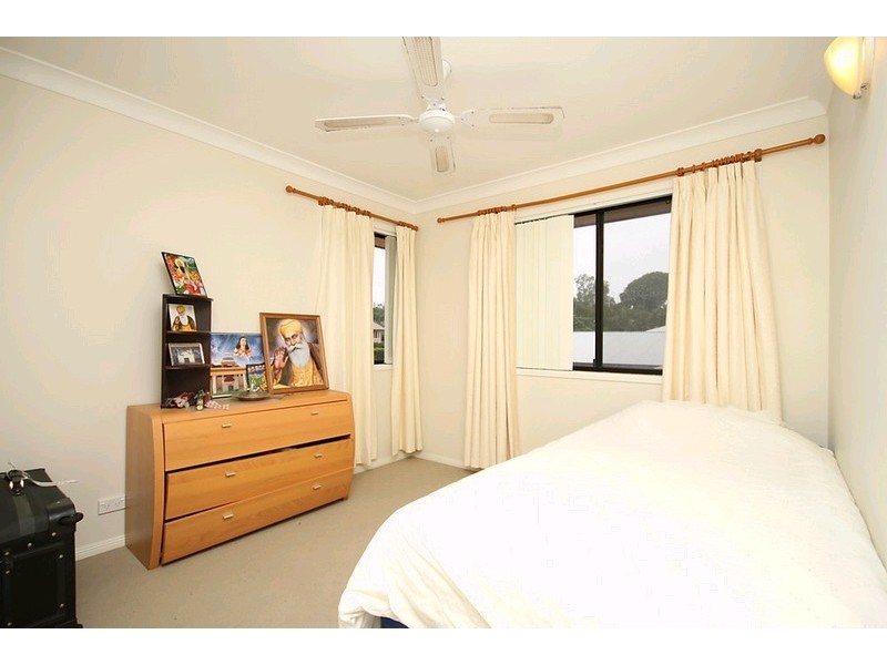 20 Norwich Street, Wavell Heights QLD 4012