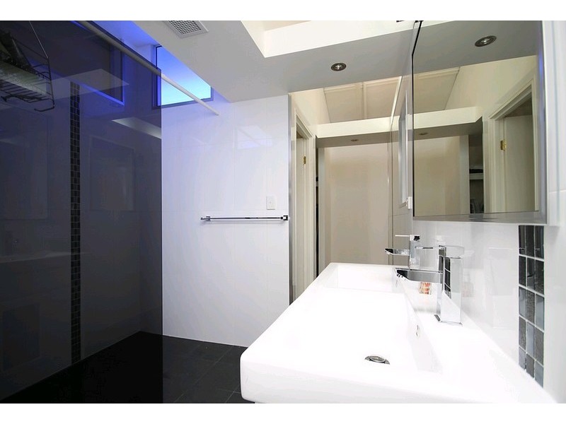 408/88 Macquarie Street, Teneriffe QLD 4005