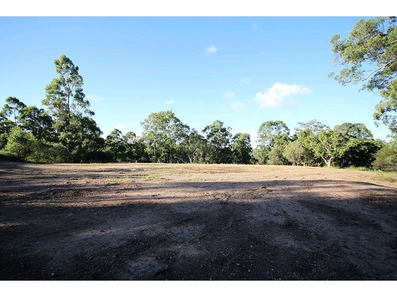 5 Jimna Court, Cashmere QLD 4500