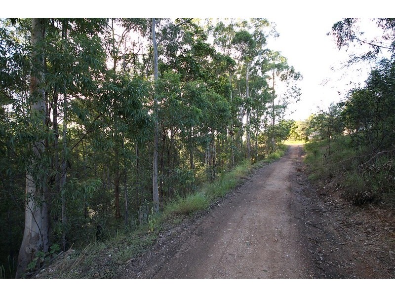 5 Jimna Court, Cashmere QLD 4500