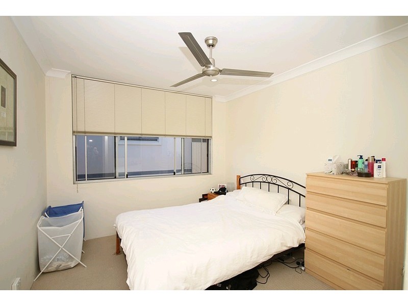 8/54 Jackson Street, Hamilton QLD 4007