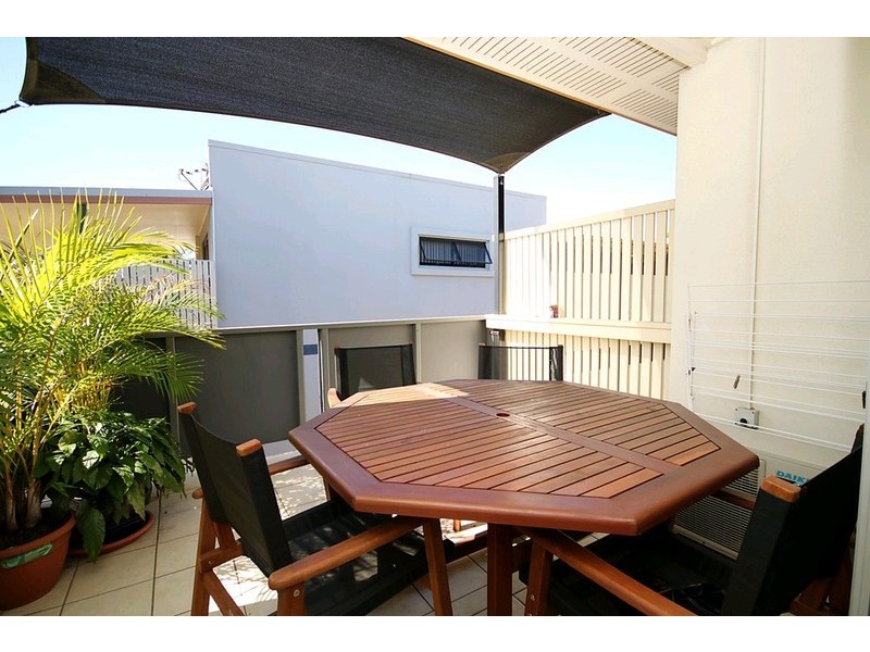 8/54 Jackson Street, Hamilton QLD 4007