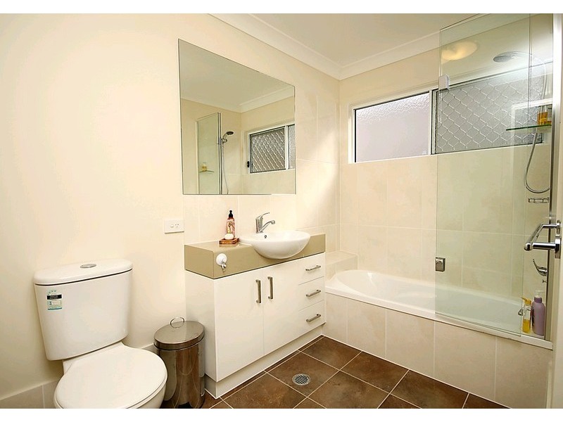 1/25 Dalziel Street, Nundah QLD 4012