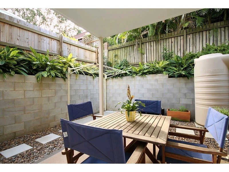 1/25 Dalziel Street, Nundah QLD 4012