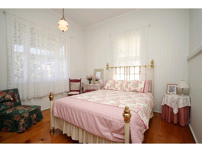 19 Hockings Street, Clayfield QLD 4011
