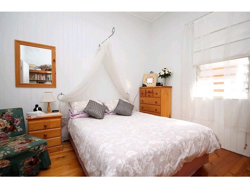19 Hockings Street, Clayfield QLD 4011