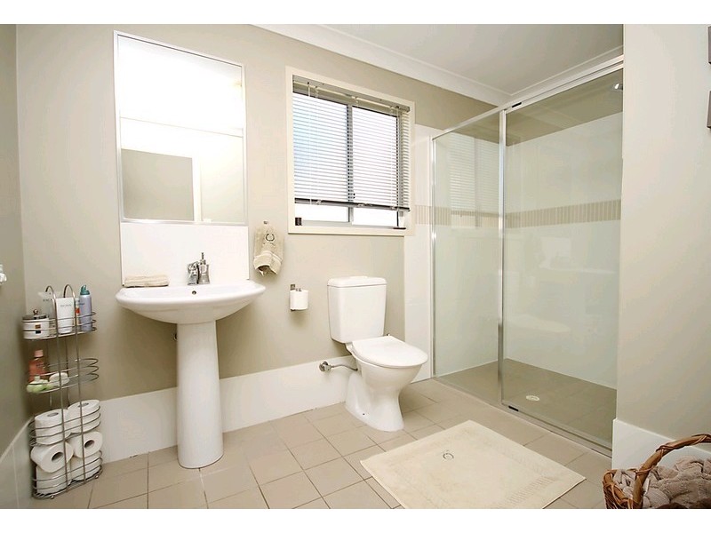 3 Handcroft Street, Wavell Heights QLD 4012