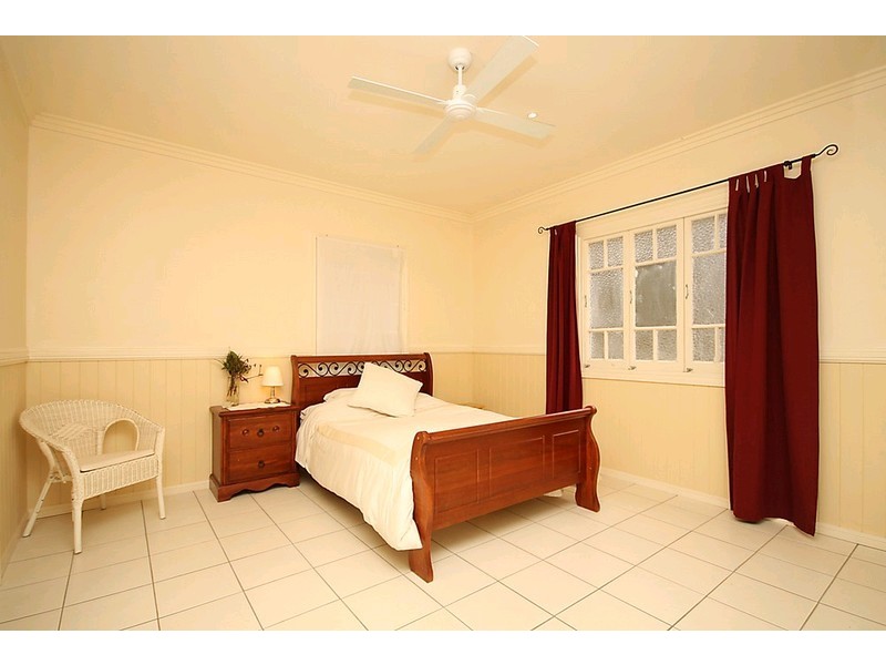 7 Nursery Street, Nundah QLD 4012