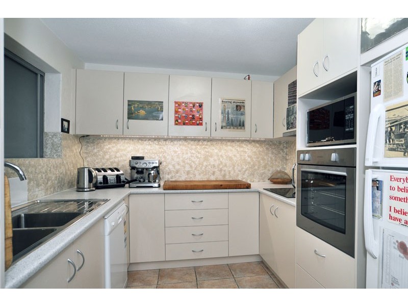 8/28 Little Street, Albion QLD 4010