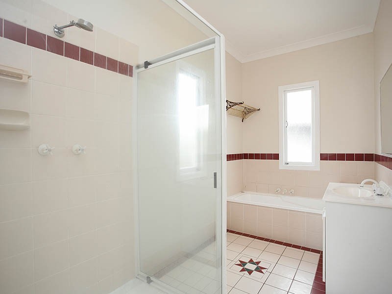 89 Newman Road, Wavell Heights QLD 4012