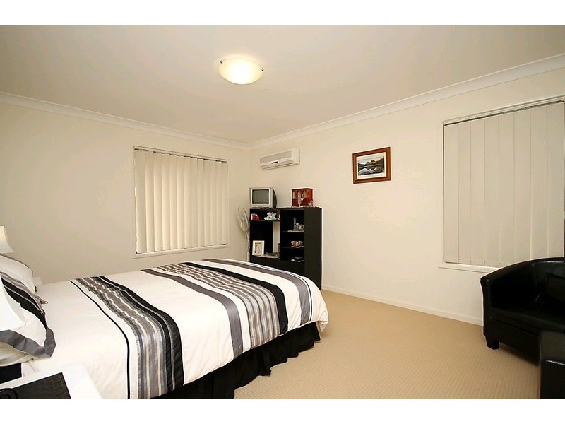 18 Jessica Crescent, Nudgee QLD 4014