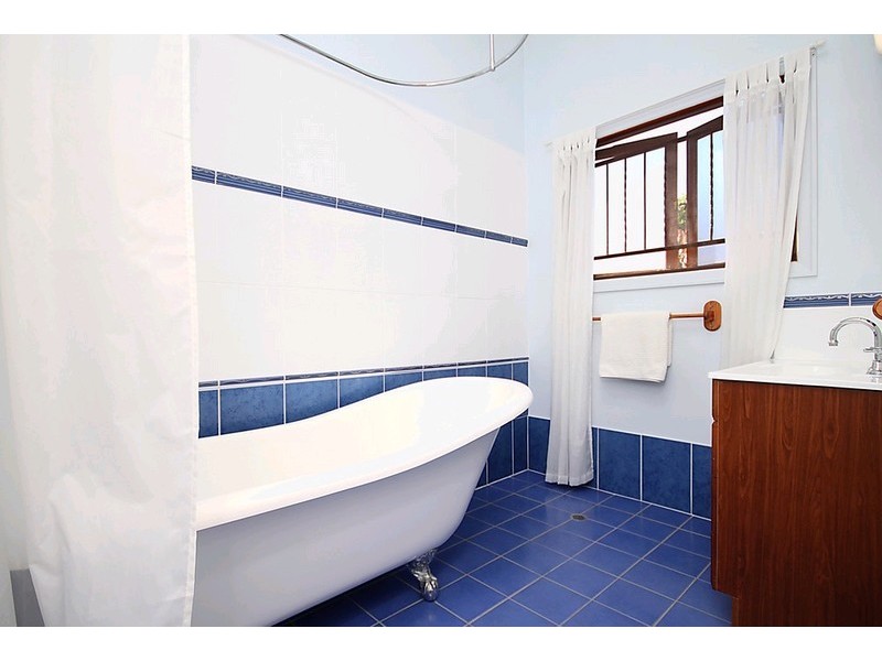 13 Northgate Road, Nundah QLD 4012