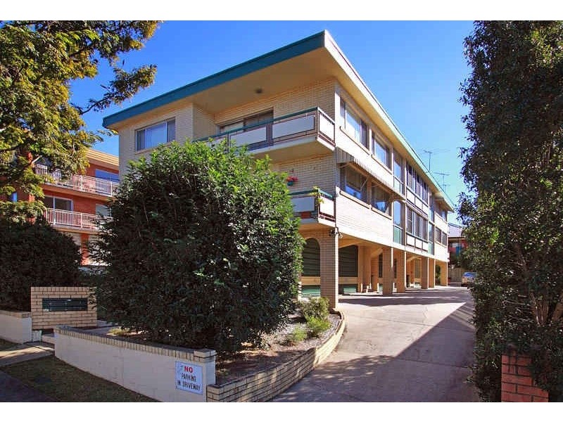 2/33 Oliver Street, Nundah QLD 4012