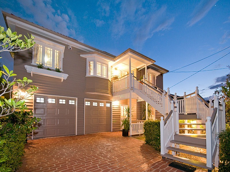 16 Sylvan Avenue, Nundah QLD 4012