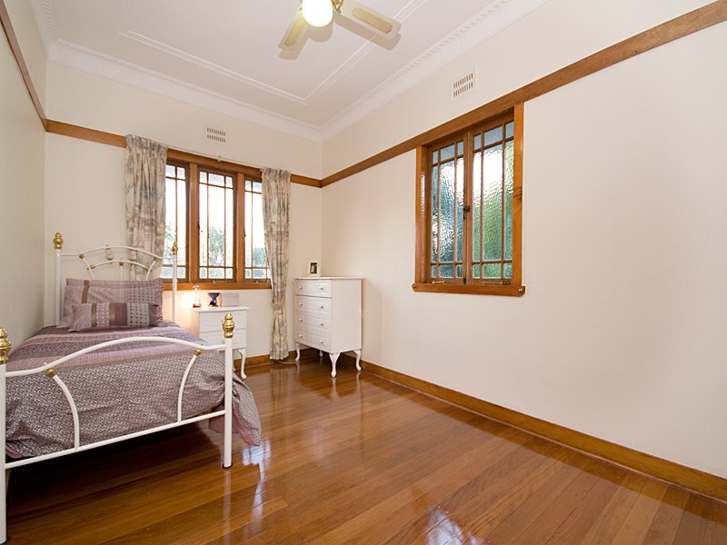 16 Sylvan Avenue, Nundah QLD 4012