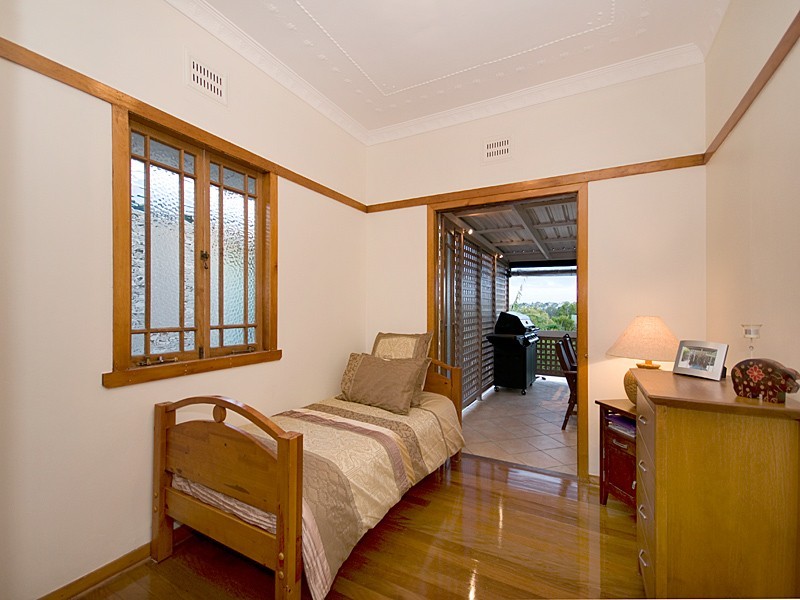 16 Sylvan Avenue, Nundah QLD 4012