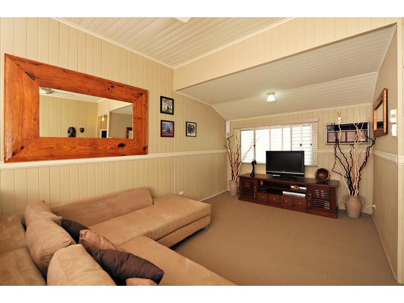 21 Forrest Street, Nudgee QLD 4014