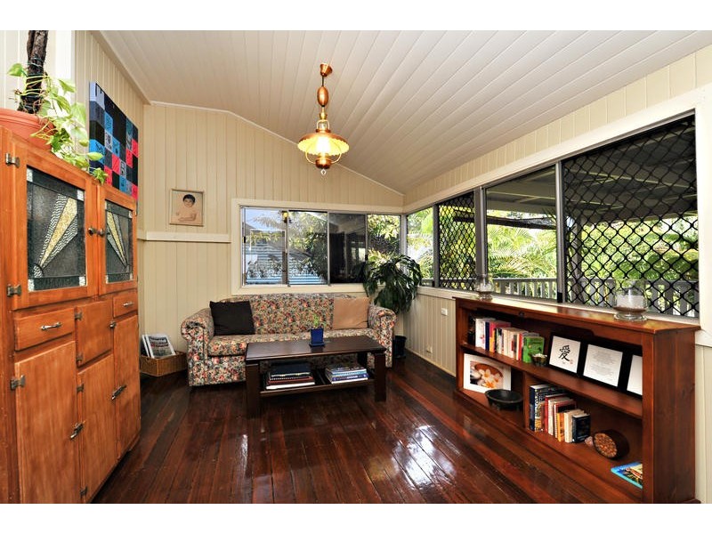 21 Forrest Street, Nudgee QLD 4014