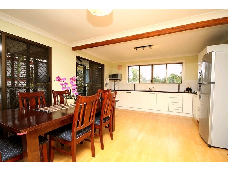 24 Belnoel Street, Wavell Heights QLD 4012