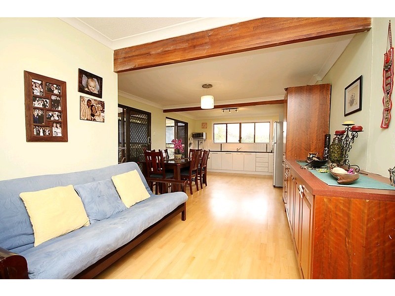 24 Belnoel Street, Wavell Heights QLD 4012