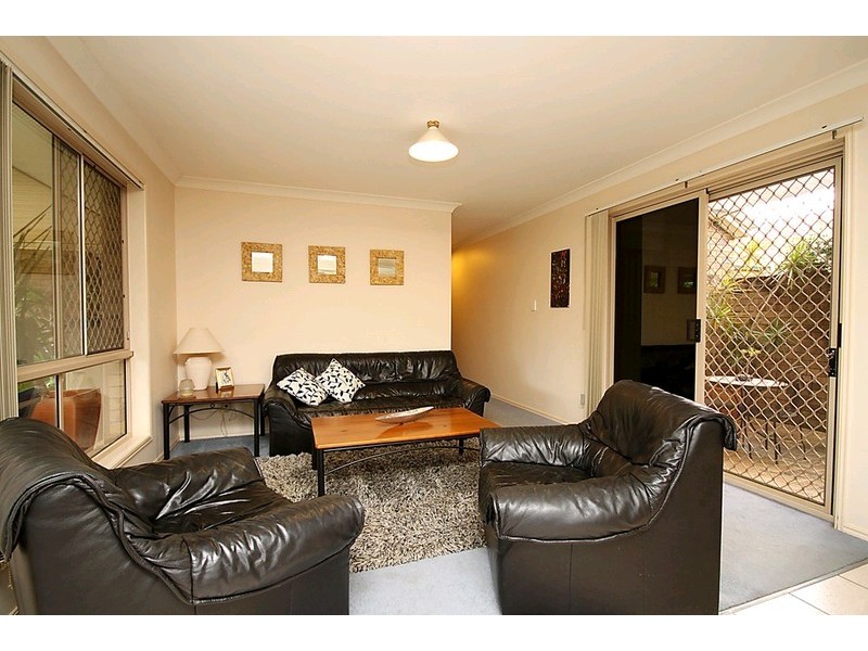 42 Manitoba Place, Wavell Heights QLD 4012