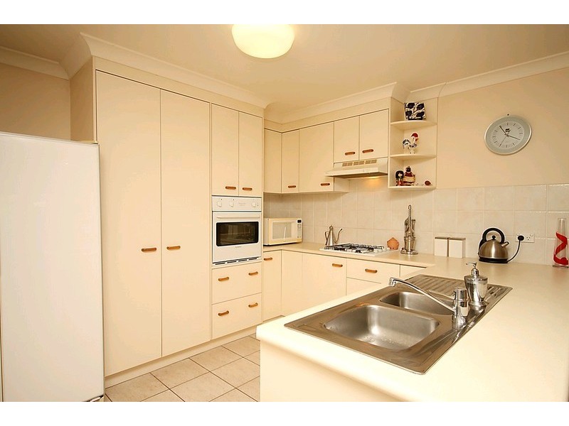 42 Manitoba Place, Wavell Heights QLD 4012