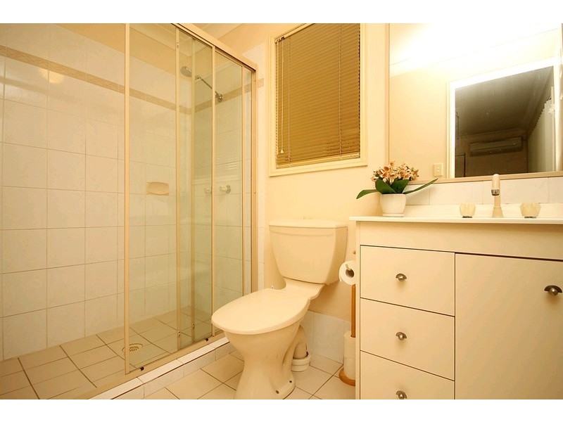 42 Manitoba Place, Wavell Heights QLD 4012