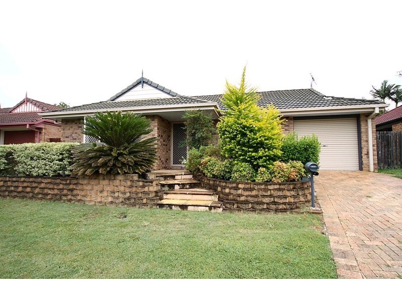 39 Glenside Street, Wavell Heights QLD 4012
