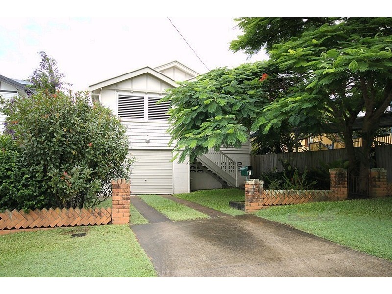 7 David Street, Nundah QLD 4012