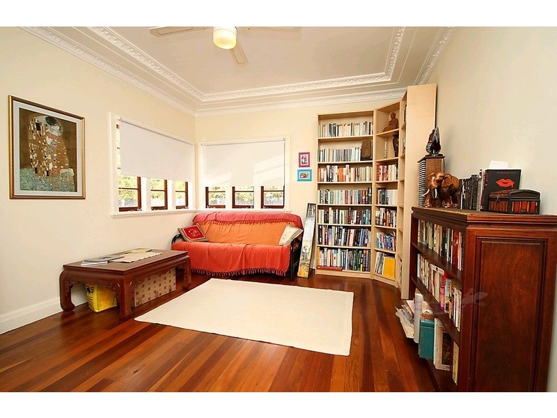 124 Main Avenue, Wavell Heights QLD 4012