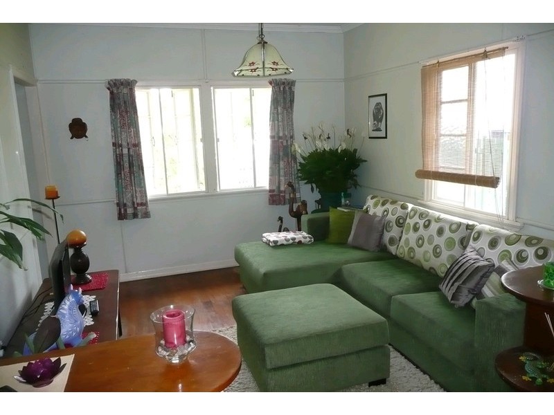 8 Wallaby Street, Nundah QLD 4012