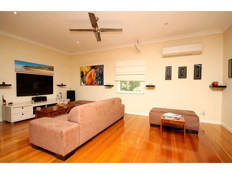 98A Main Avenue, Wavell Heights QLD 4012