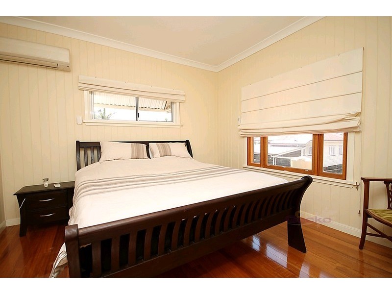 98A Main Avenue, Wavell Heights QLD 4012