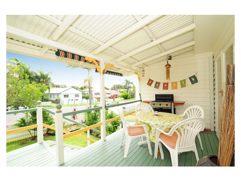 10 Dalziel Street, Nundah QLD 4012