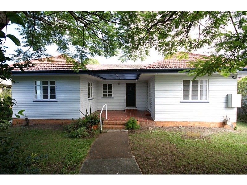 86 Spence Road, Wavell Heights QLD 4012