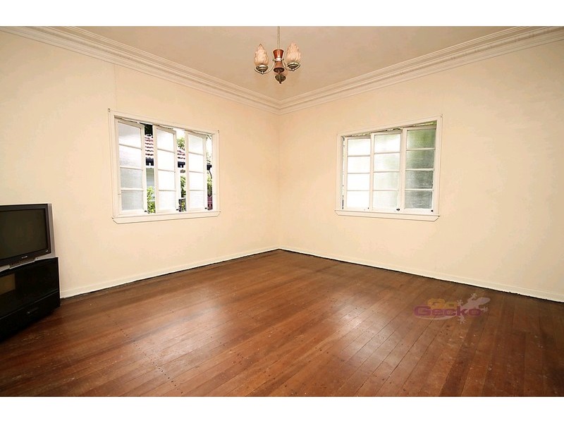 86 Spence Road, Wavell Heights QLD 4012