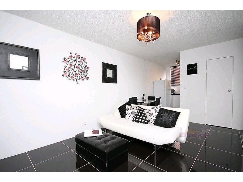 1/17 Noble Street, Clayfield QLD 4011