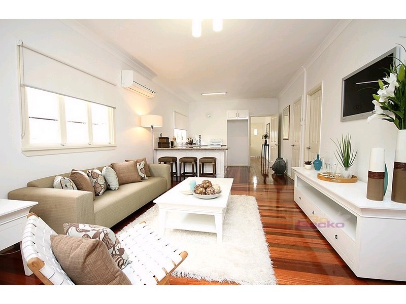 50 Larwill Avenue, Northgate QLD 4013