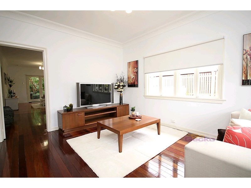 50 Larwill Avenue, Northgate QLD 4013