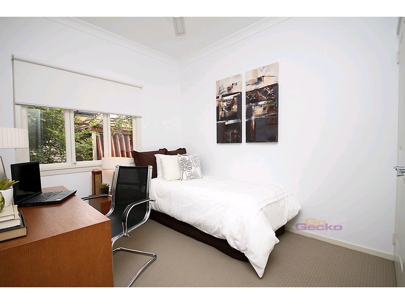 50 Larwill Avenue, Northgate QLD 4013