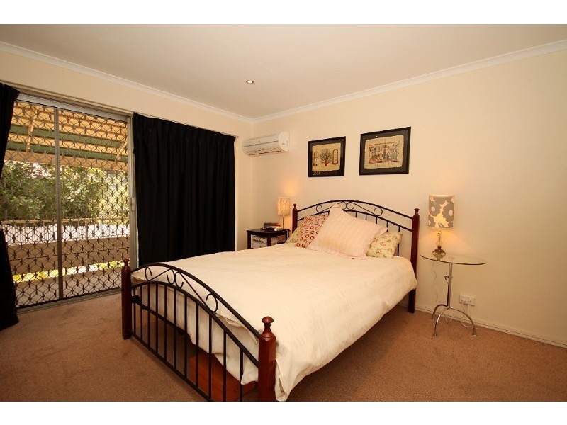 2/1 Adelaide Street, Clayfield QLD 4011