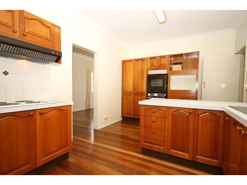 31 Bayview Terrace, Wavell Heights QLD 4012